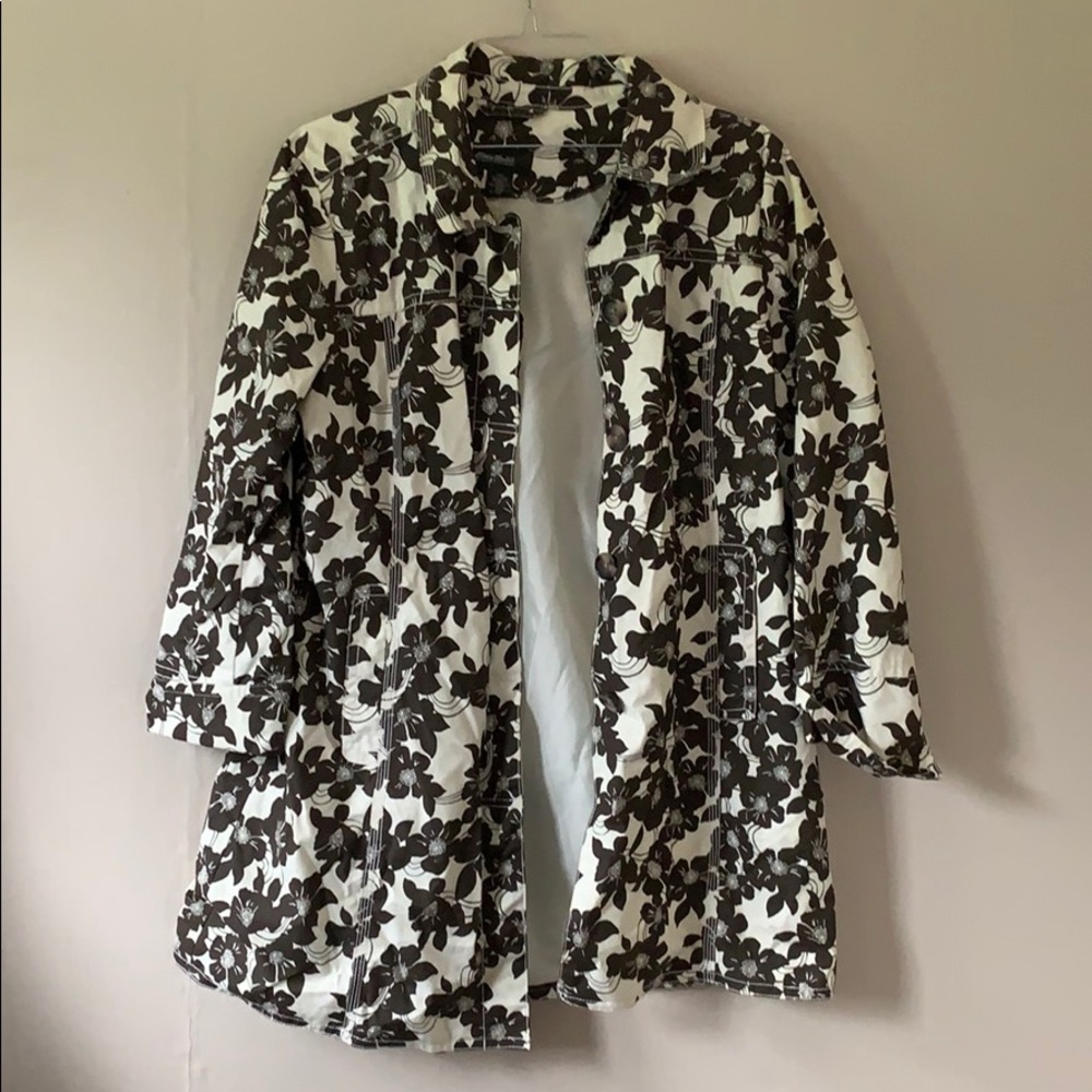 Eddie Bauer light jacket